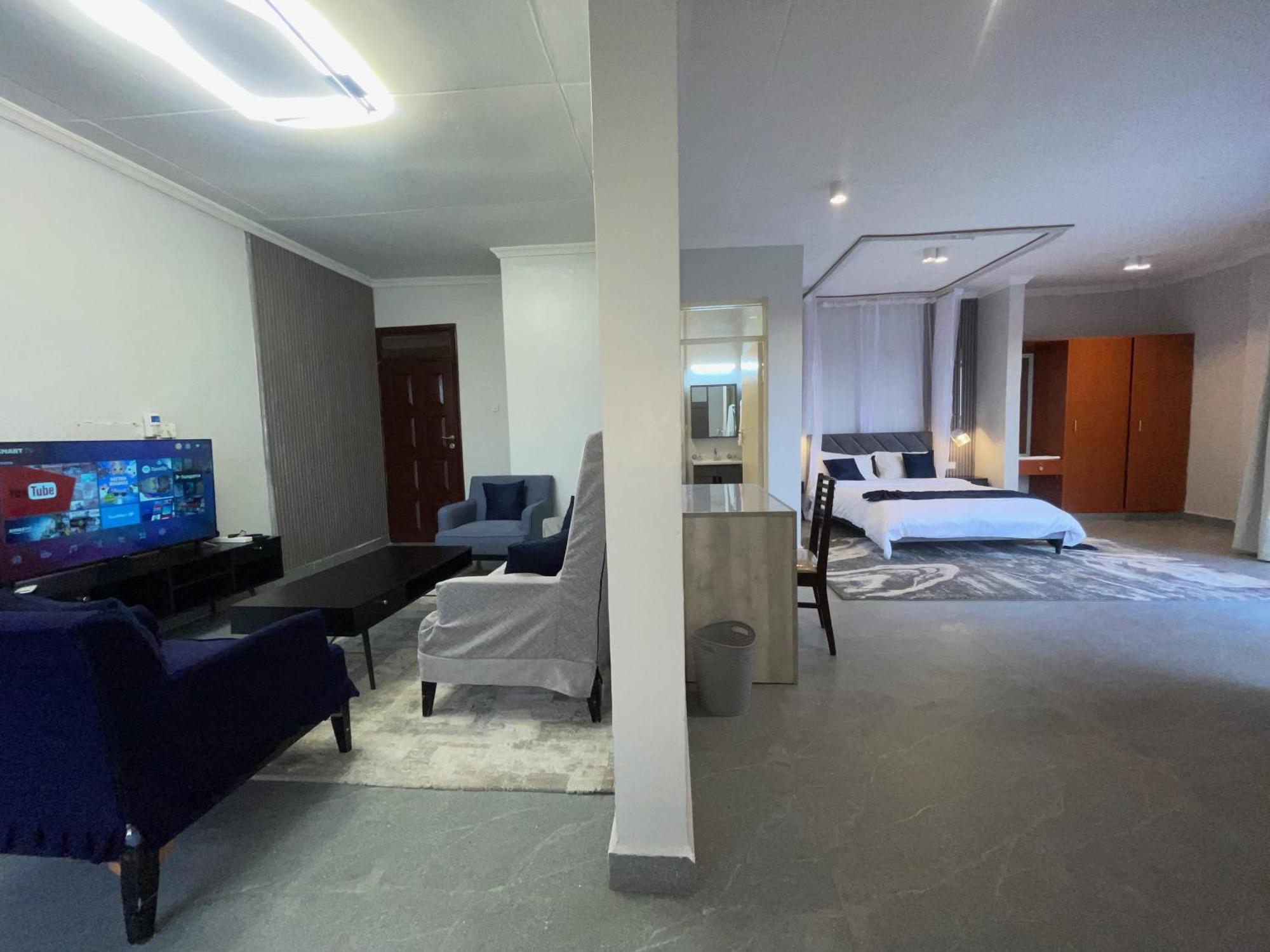 Iman Hotel Isiolo Exterior photo