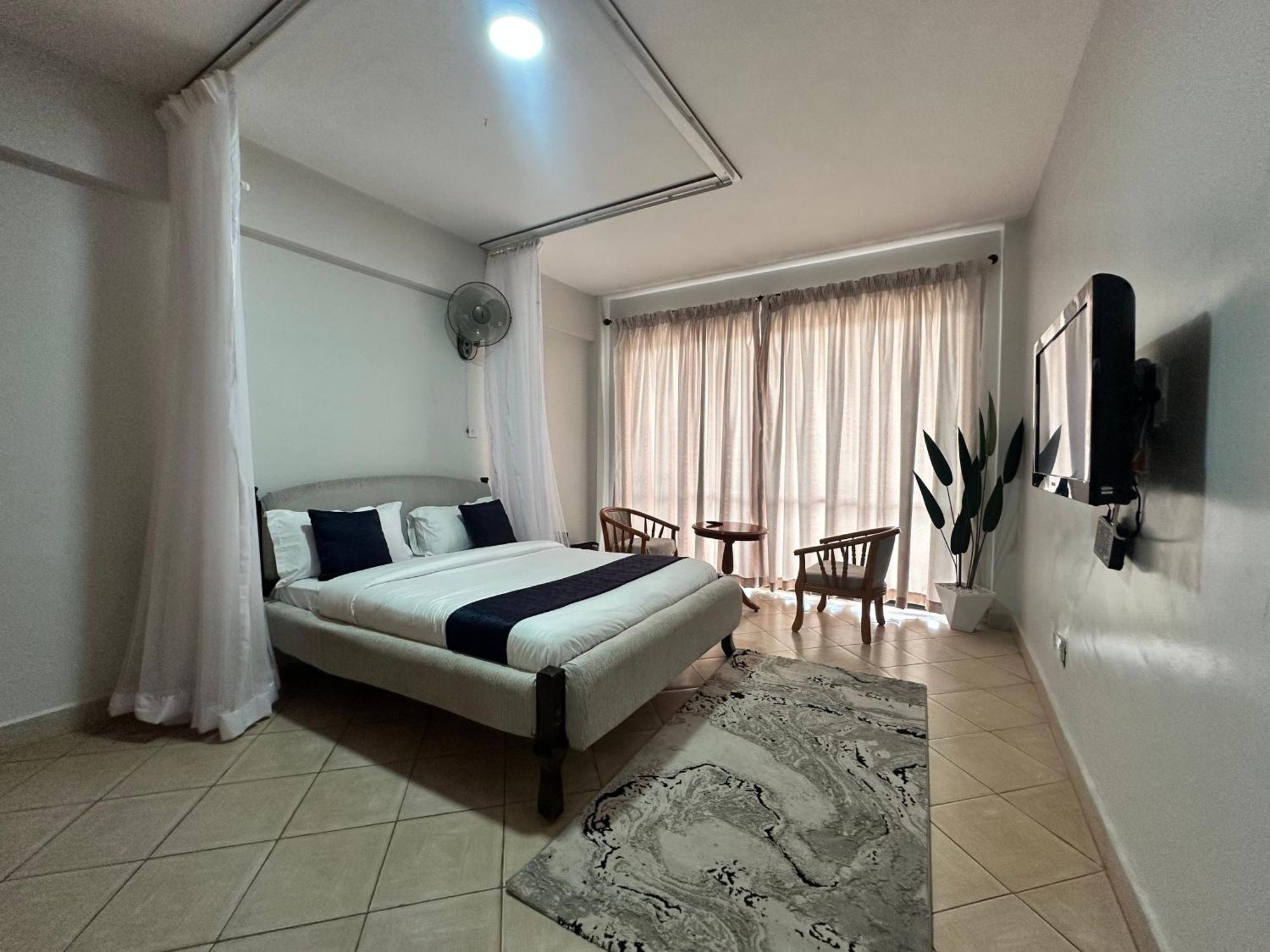 Iman Hotel Isiolo Exterior photo
